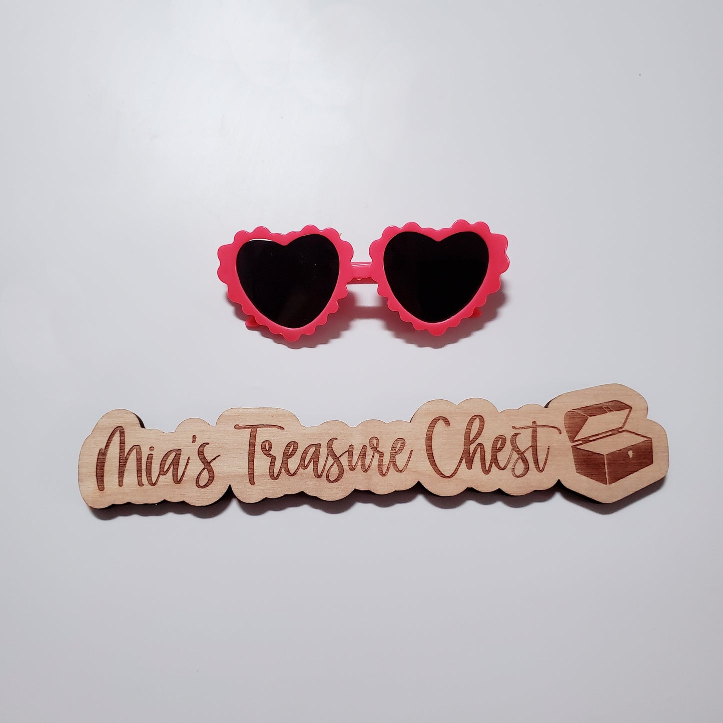 Custom Dollie Vintage Heart Sunnies