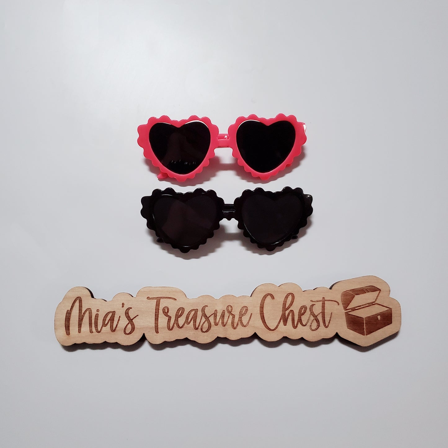 Custom Dollie Vintage Heart Sunnies