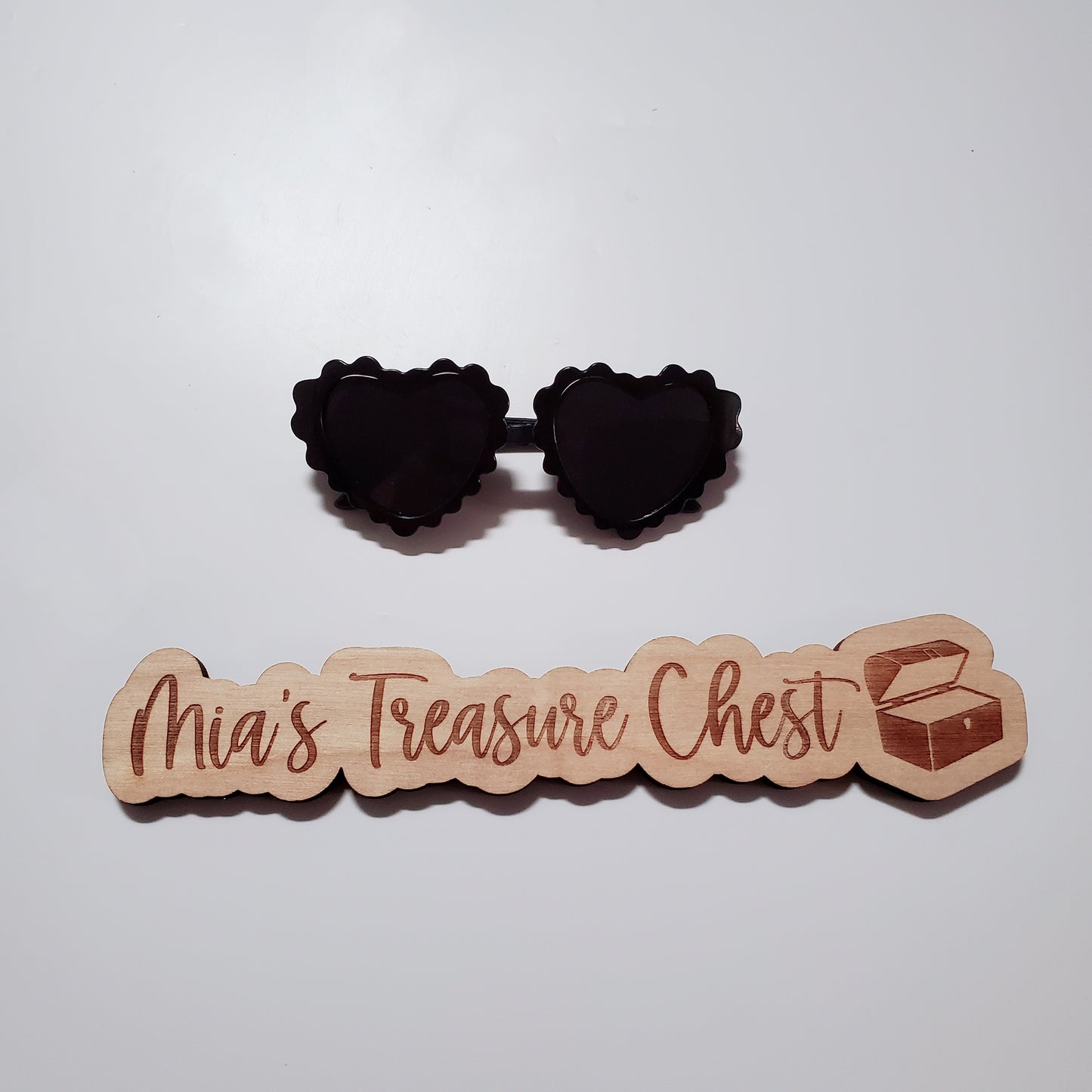 Custom Dollie Vintage Heart Sunnies